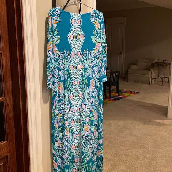 Lilly Pulitzer maxi dress . Worn once! - Picture 3 of 3